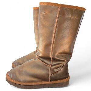UGG Leather Classic Tall Metallic Sheepskin Bronze Gold Women's Boots Size 10W